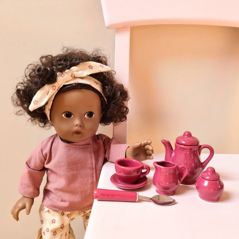 red-mini-tea-set-porcelain-Egmont-Toys-540051-2